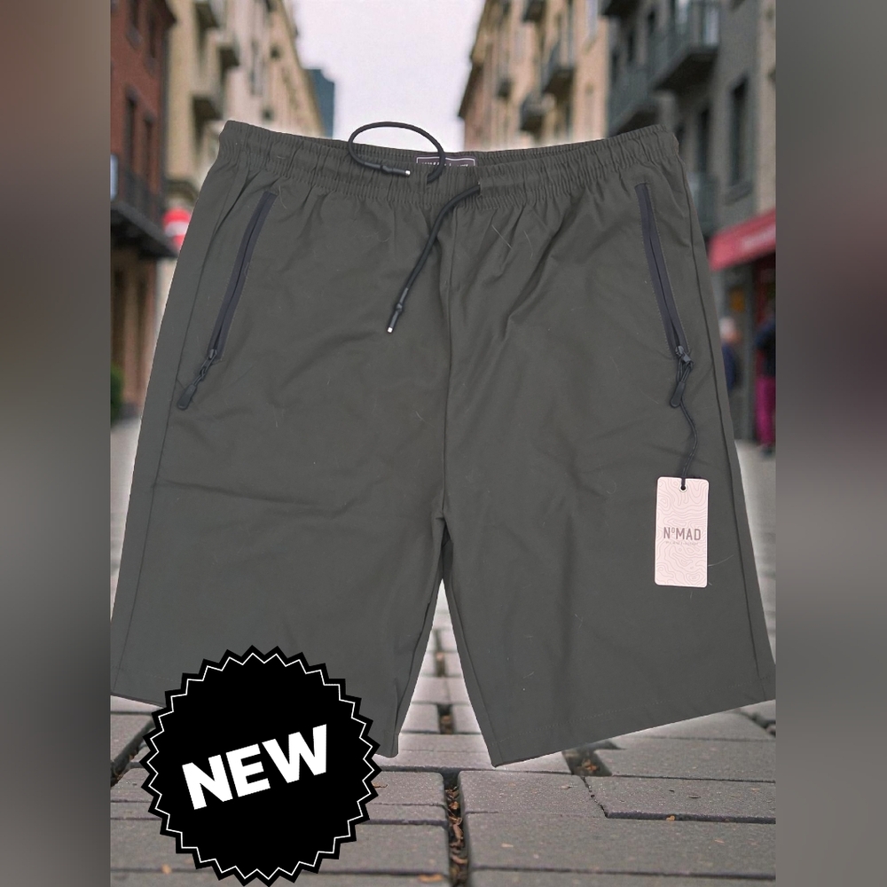New Nomad olive nylon shorts Men size L